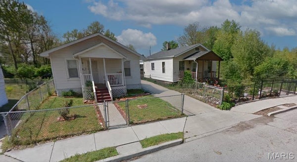 2646 RENSHAW AVE, EAST SAINT LOUIS, IL 62205 - Image fe7807eaab60efcde6d89dec9970bbb0/2882931293