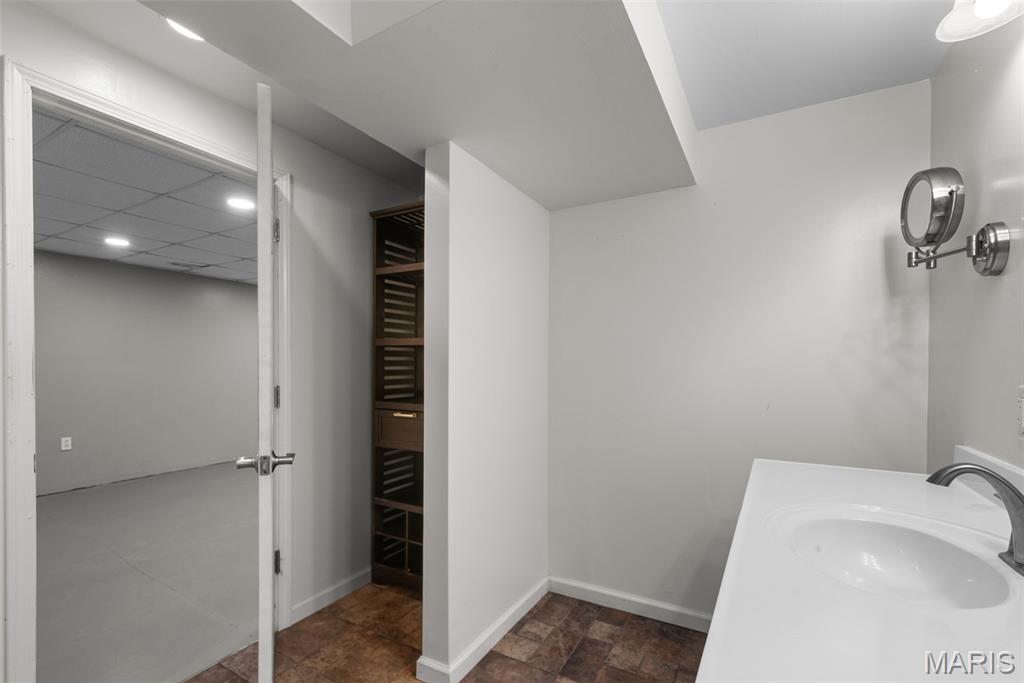 Somerset Hills #4 - Residential