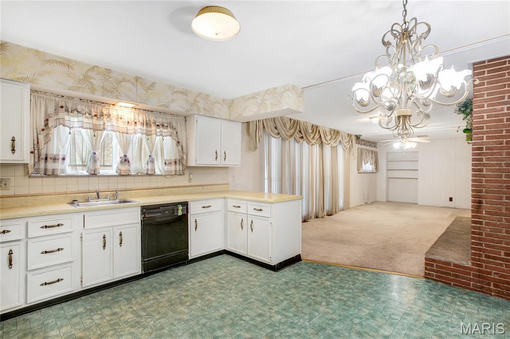 Black Oaks 2 - Residential