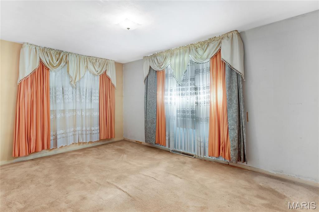 Black Oaks 2 - Residential