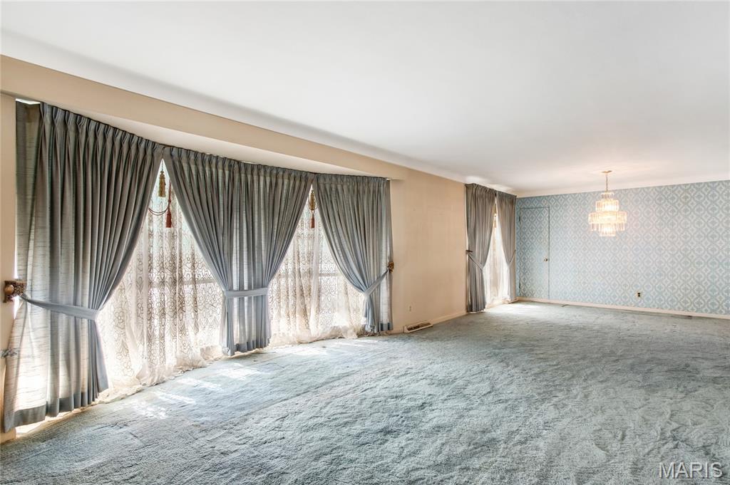 Black Oaks 2 - Residential