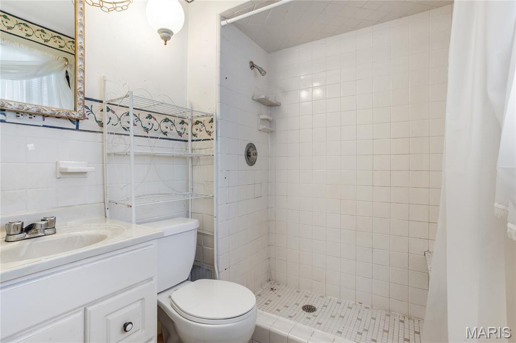 Black Oaks 2 - Residential