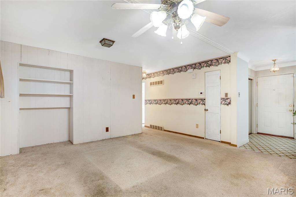 Black Oaks 2 - Residential