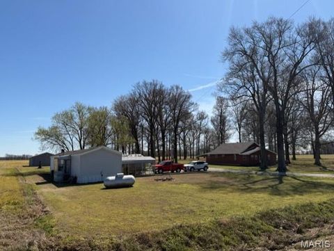 Tiny photo for 888 Highway UU, Poplar Bluff, MO 63901 (MLS # 26018774)