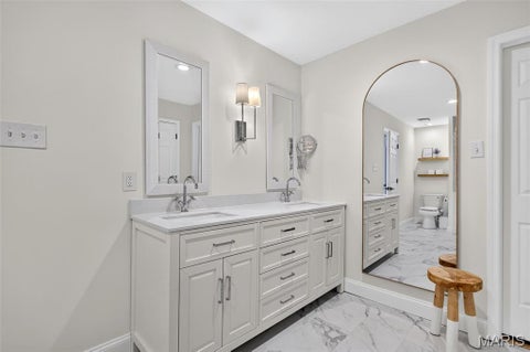 Tiny photo for 12562 Falling Leaves Court, Creve Coeur, MO 63141 (MLS # 26053764)