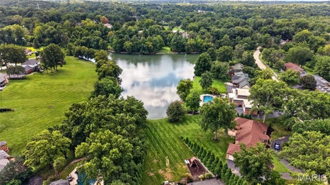 Tiny photo for 12562 Falling Leaves Court, Creve Coeur, MO 63141 (MLS # 26053764)