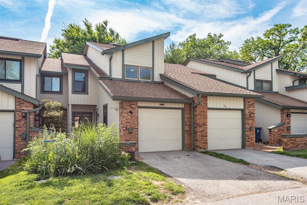 2034 Falling Brook Drive