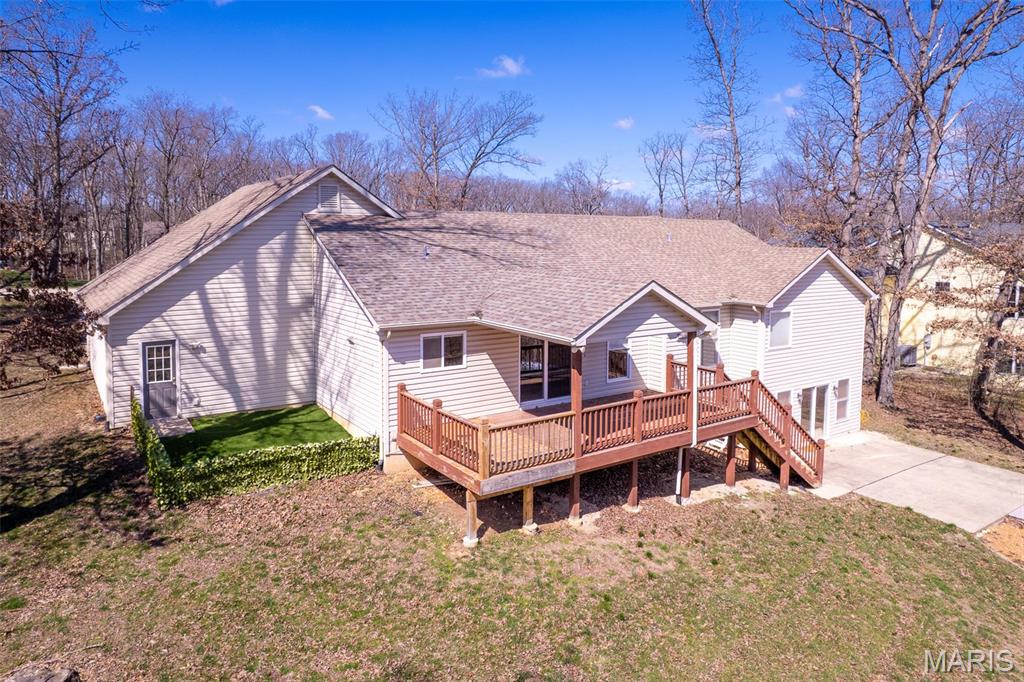 28 Lacey Oak Court