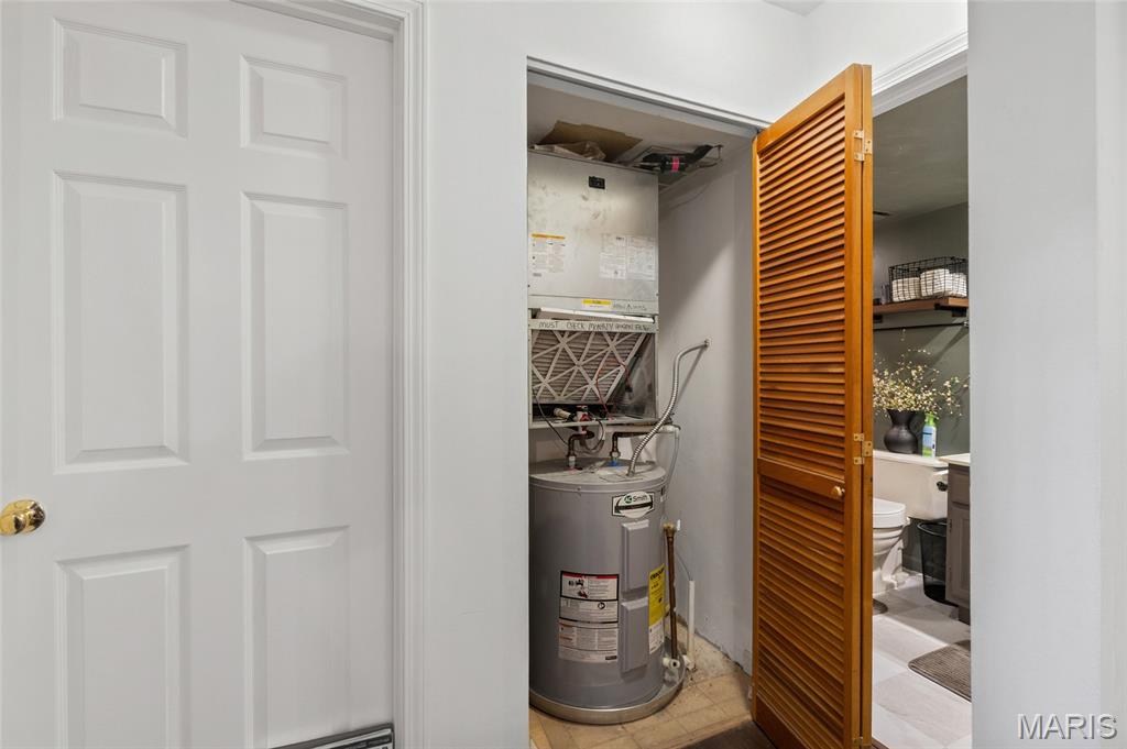 Renmore Condo Ph 01 - Residential