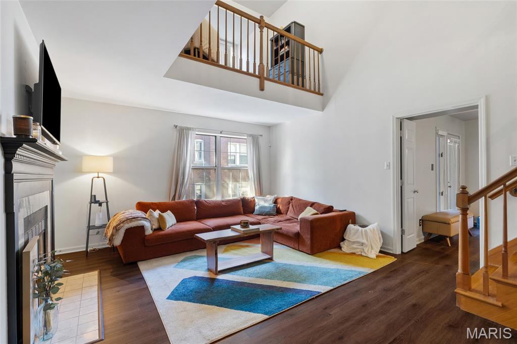 Renmore Condo Ph 01 - Residential