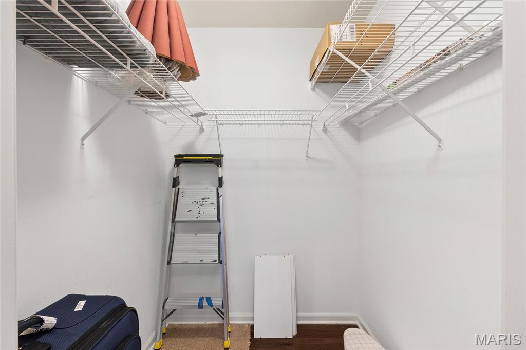 Renmore Condo Ph 01 - Residential