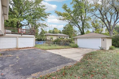 Tiny photo for 512 Bryan Avenue, Kirkwood, MO 63122 (MLS # 25071216)
