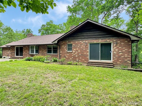 Photo of 635 E Villa Ridge Road, Villa Ridge, MO 63089 (MLS # 26060925)