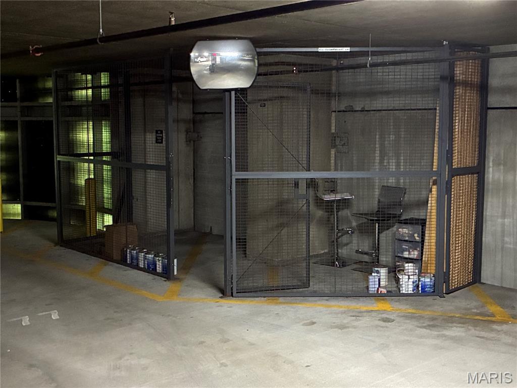 Park East Tower - Residential