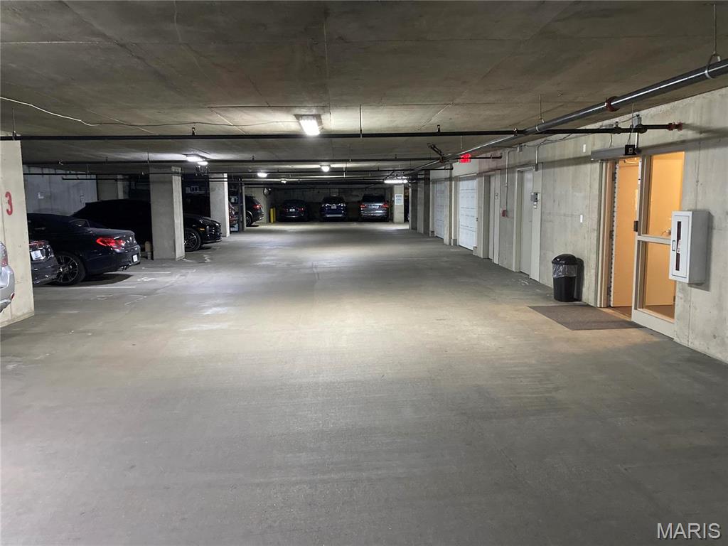 Park East Tower - Residential