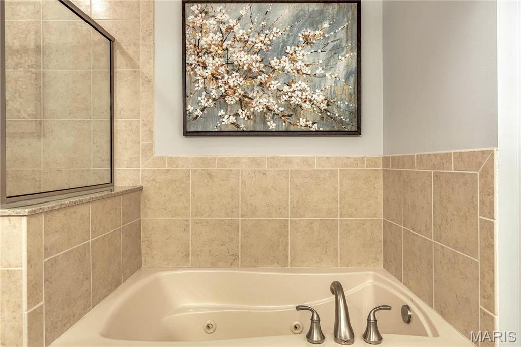 Park East Tower - Residential