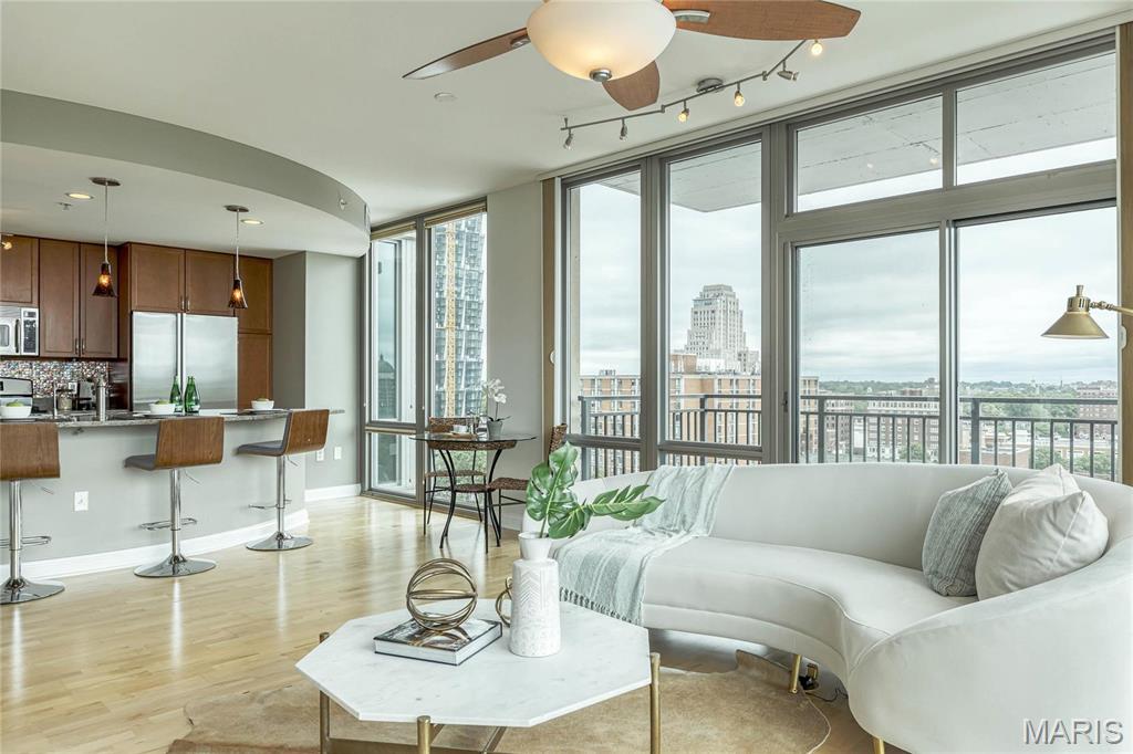 Park East Tower - Residential