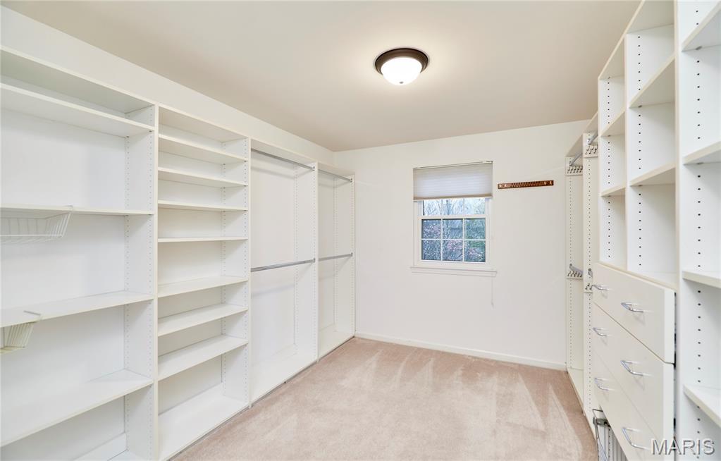 Lakes At Sheffield Forest - Residential