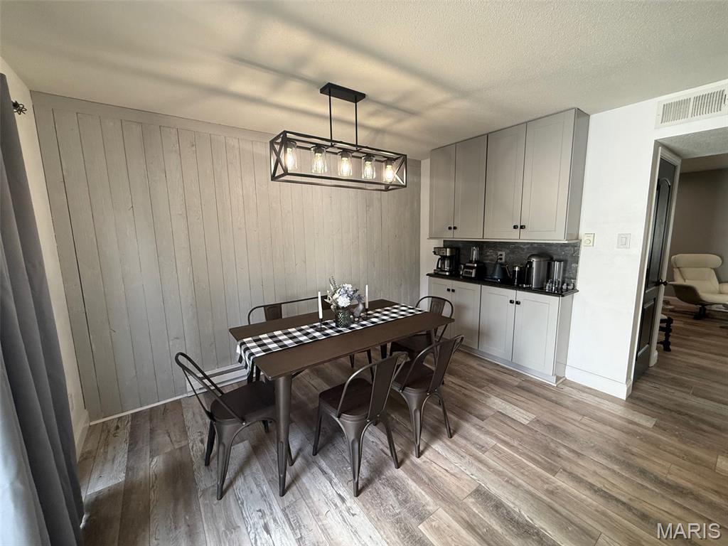 Parc Lorraine Condo Aka Park - Residential