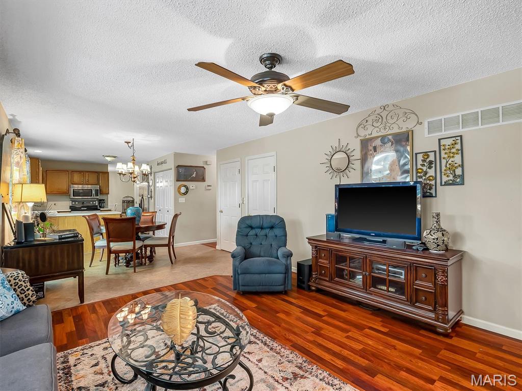St Johns Crossing 02 - Residential