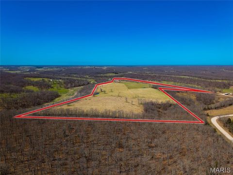 Tiny photo for 282 Reeds Road, Lebanon, MO 65536 (MLS # 26036723)