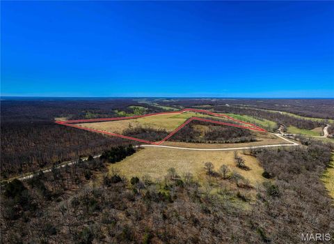 Tiny photo for 282 Reeds Road, Lebanon, MO 65536 (MLS # 26036723)