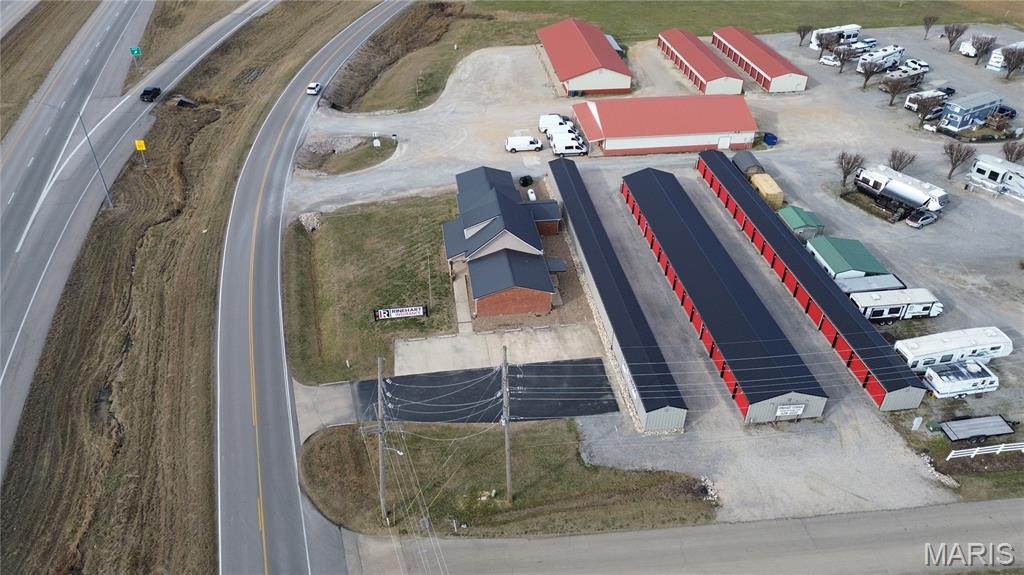 PT S1/2 SE - Commercial Sale