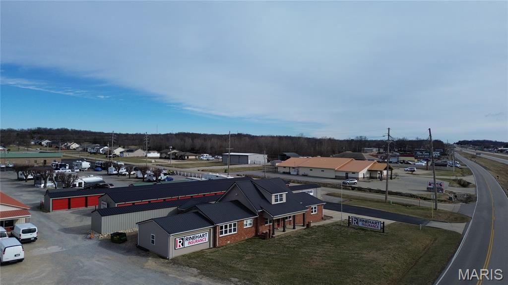 PT S1/2 SE - Commercial Sale