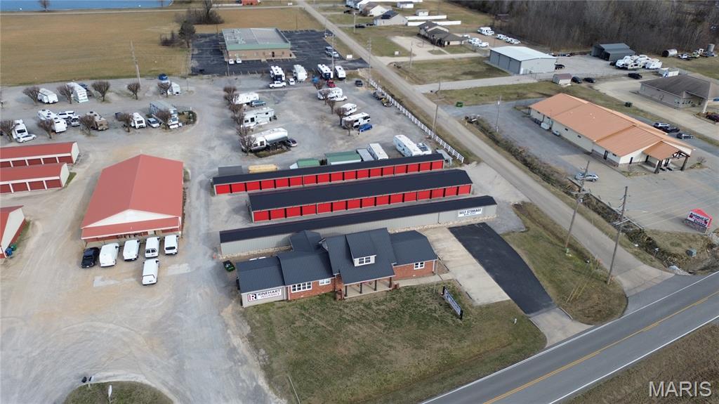 PT S1/2 SE - Commercial Sale