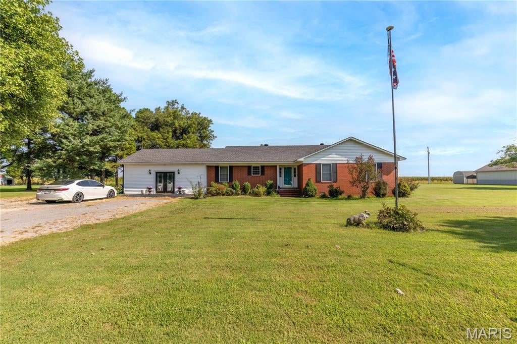 Photo of 68 Willow RD, Portageville, MO 63873 (MLS # 26048172)