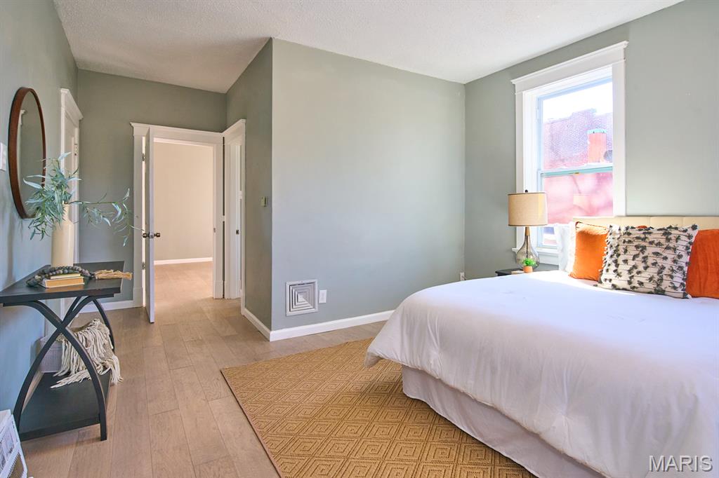 Benton Park - Residential Lease