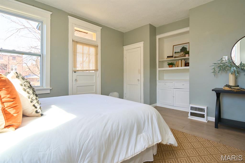 Benton Park - Residential Lease