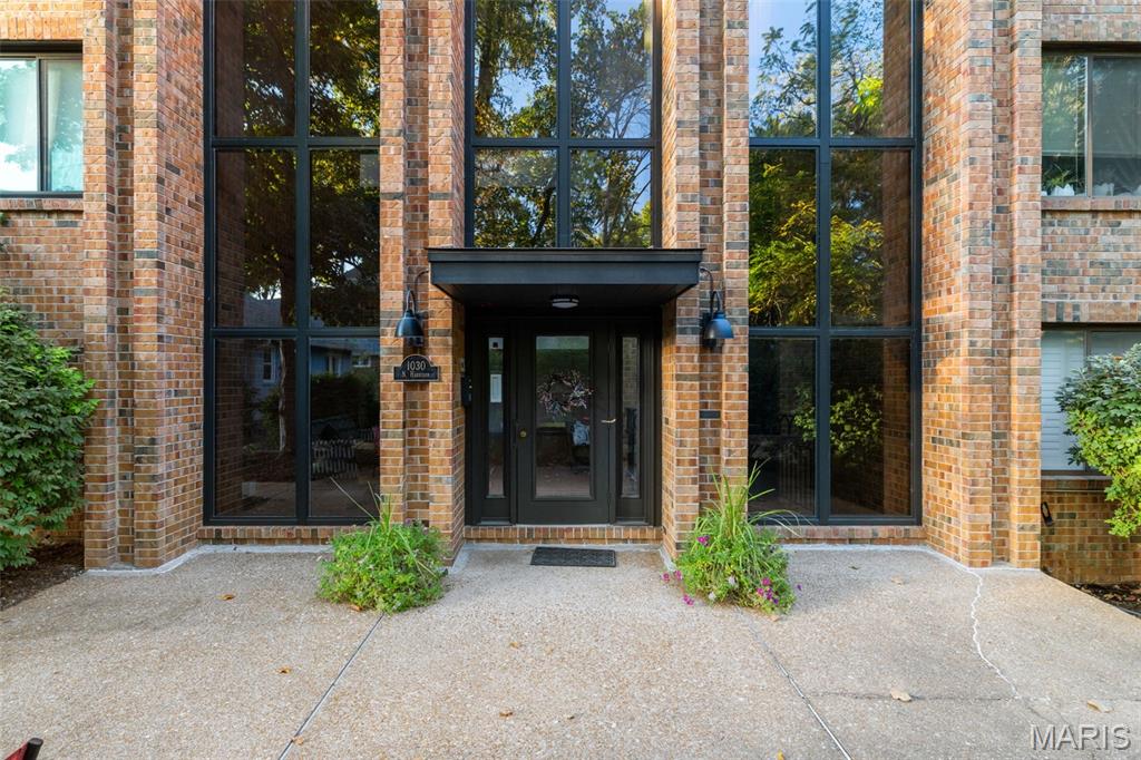1030 N Harrison Avenue 403