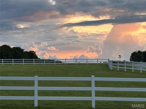 Tiny photo for 38520 Pin Oak Church Road, Truxton, MO 63381 (MLS # 25082687)