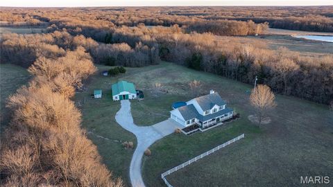 Tiny photo for 38520 Pin Oak Church Road, Truxton, MO 63381 (MLS # 25082687)