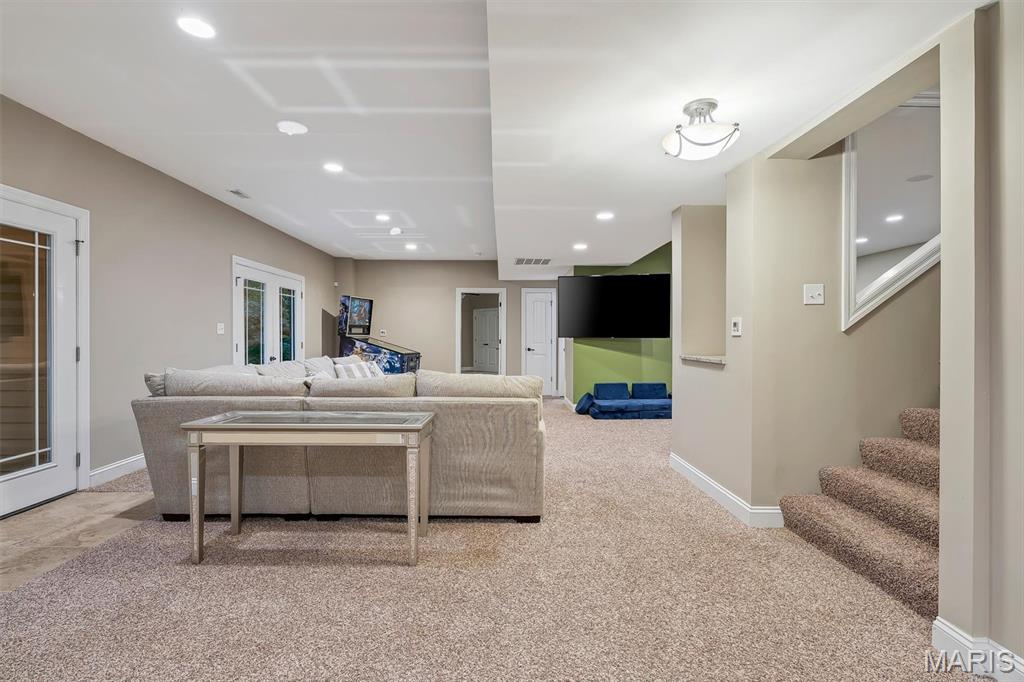 Seven Acres Wood - Residential