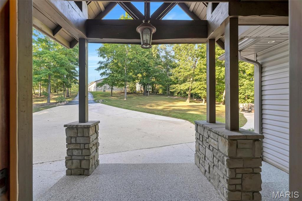 Seven Acres Wood - Residential