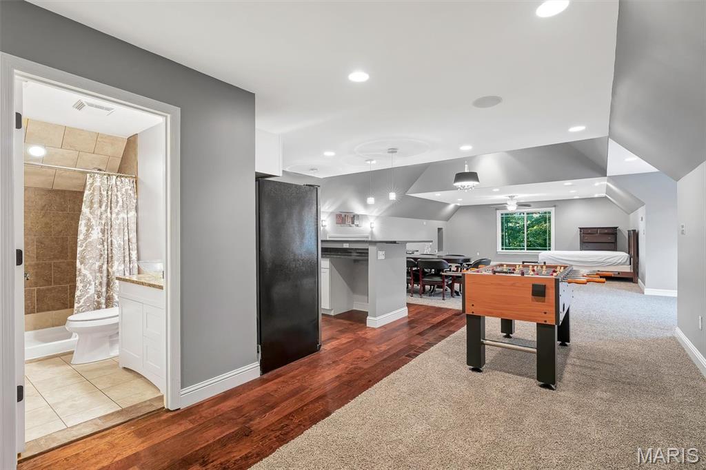 Seven Acres Wood - Residential