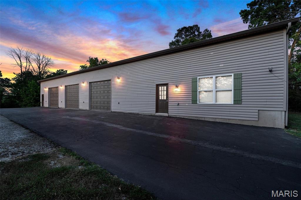 Seven Acres Wood - Residential