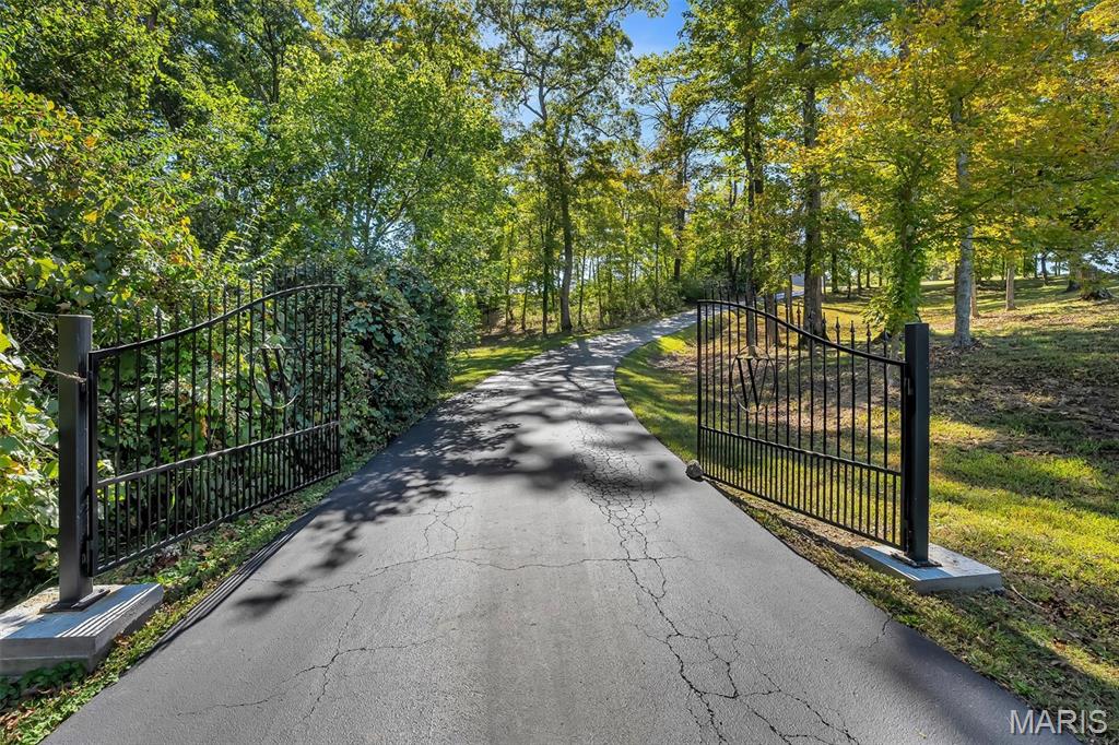 Seven Acres Wood - Residential