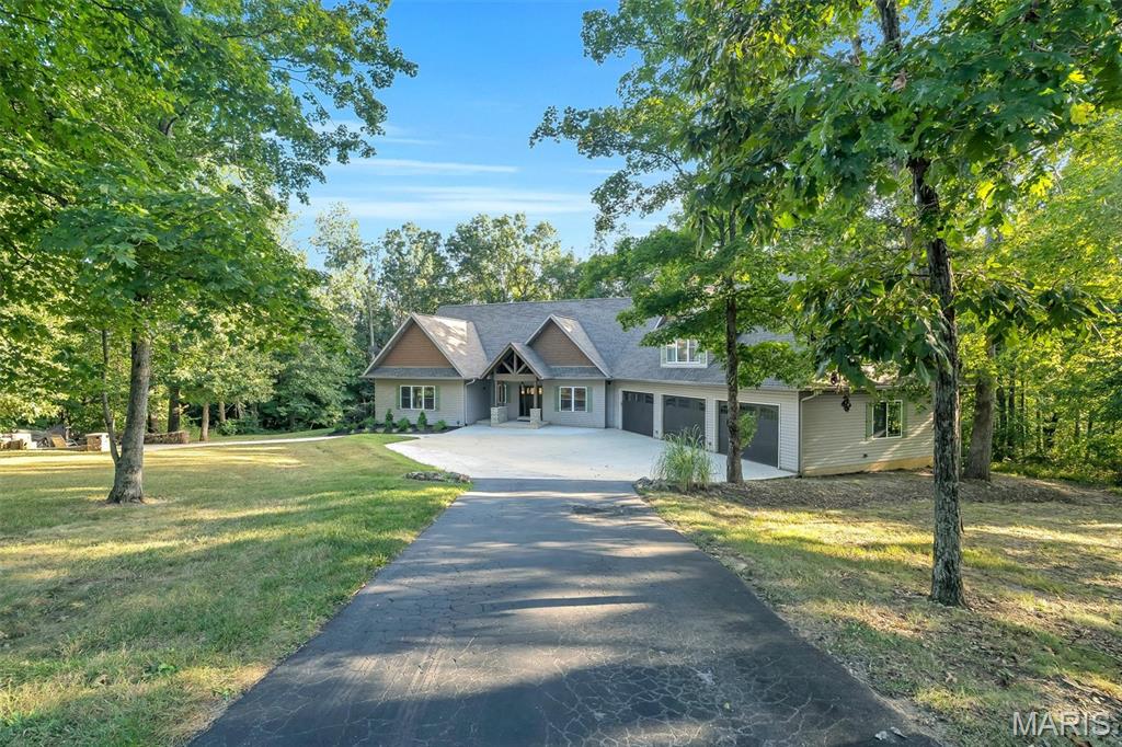 Seven Acres Wood - Residential