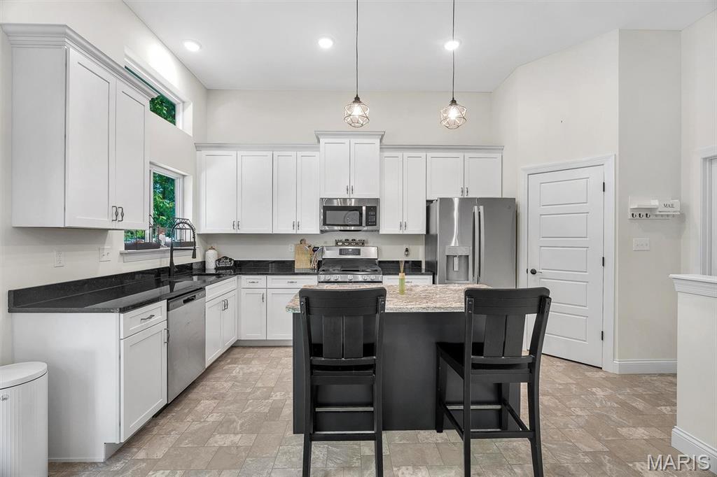 Majestic Lakes - Residential