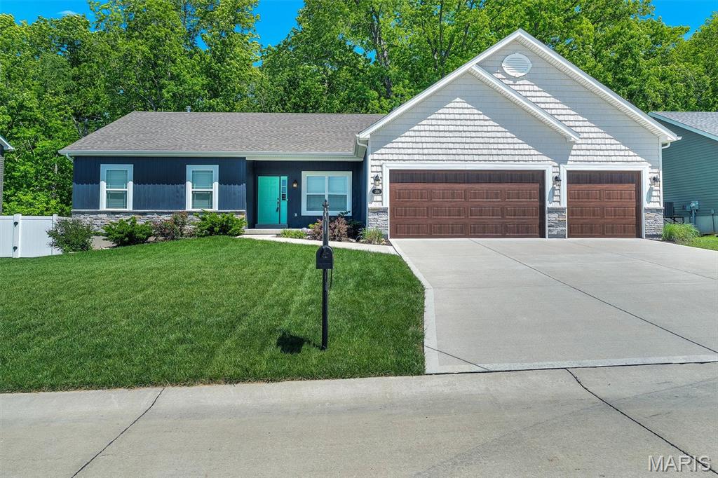 Majestic Lakes - Residential
