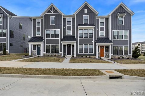 Photo of 304 Indigo Court #304, Chesterfield, MO 63017 (MLS # 26000314)