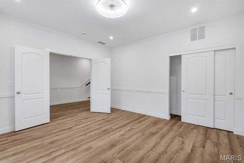 Tiny photo for 304 Indigo Court #304, Chesterfield, MO 63017 (MLS # 26000314)