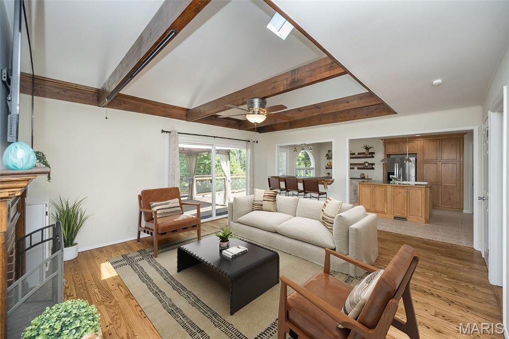 332 Meadowbrook Drive