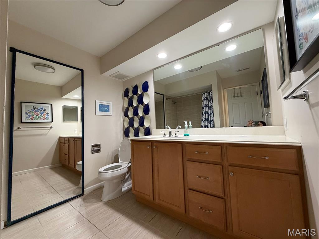 Parkside Condo - Residential