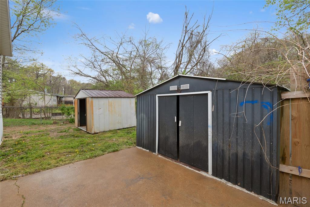 Quiet Forest 6 - Residential