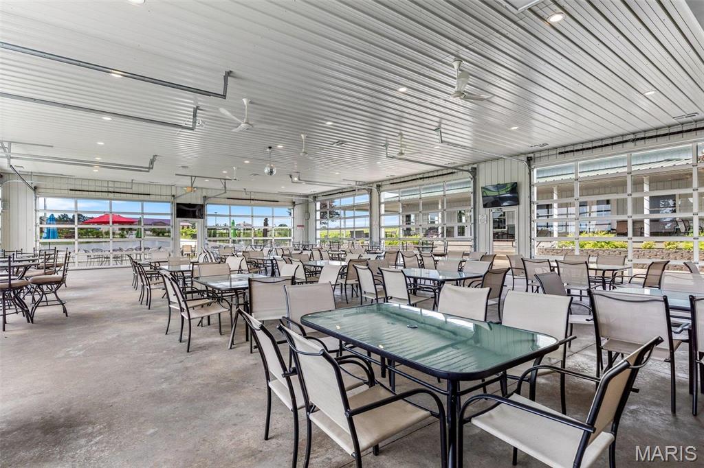 n/a - Commercial Sale