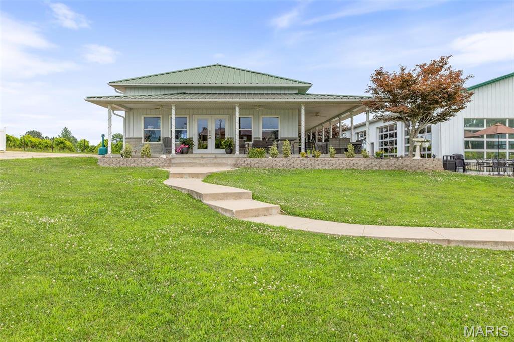 n/a - Commercial Sale